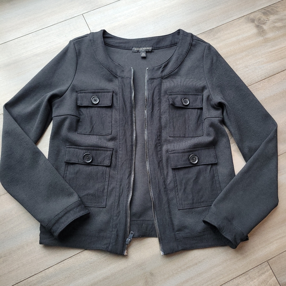Banana Republic Charcoal Gray Blazer